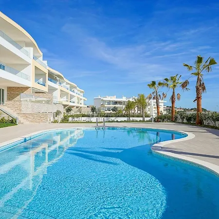 - Ocean View - 550m From Beach